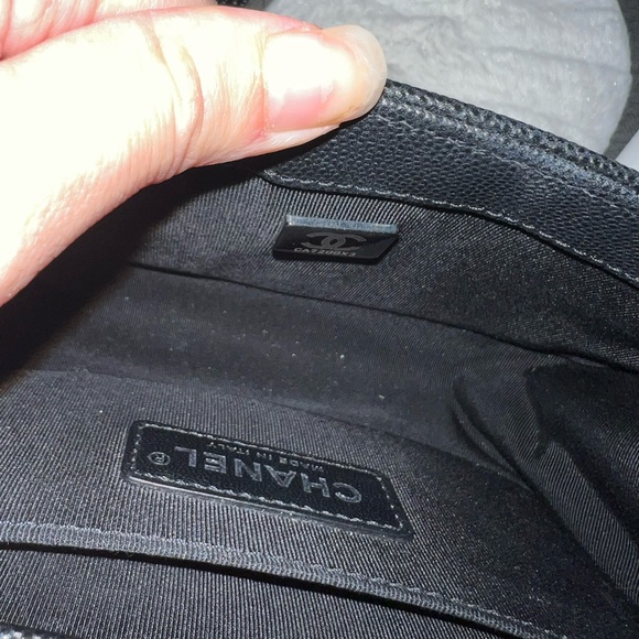 Caviar Quilted Small Boy Flap Black - Picture 4 of 11